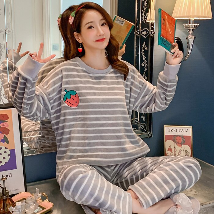 2022 Autumn Winter Pajamas Set Women Sleep Shirt & Pant Set Sleepwear Warm Flannel Nightgown Female Cartoon Bear Animal Pijamas