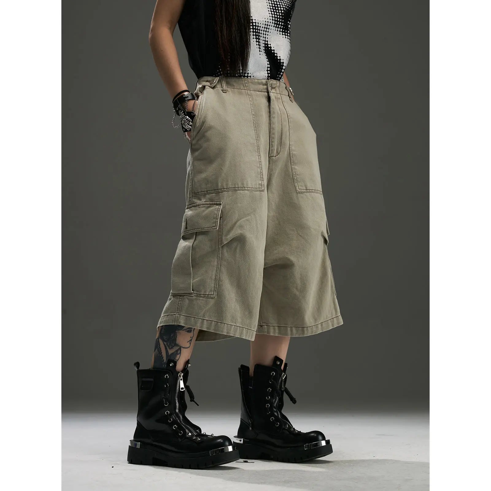 Oversize American High Street Retro Pocket Cargo Shorts 2024 Summer New Wide Leg Pants Y2k Loose Straight Calf- Length