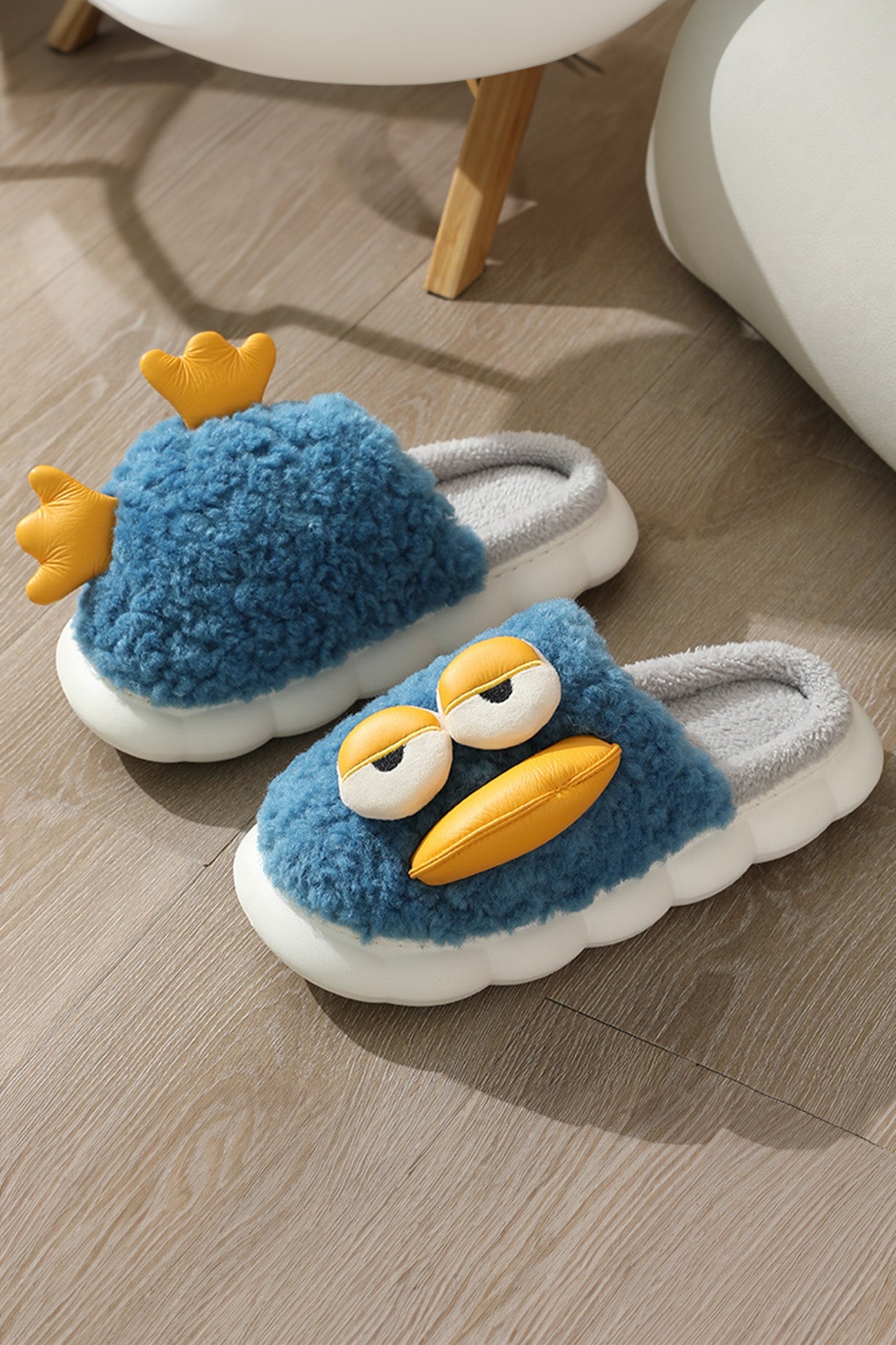 Cute Duck Slip-on Fuzzy Slippers